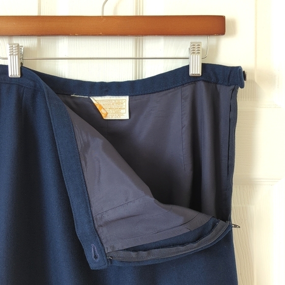 Pendleton 80's Vintage 100% Wool Classic High Waisted A-Line Midi Skirt Navy 14 - Picture 4 of 13